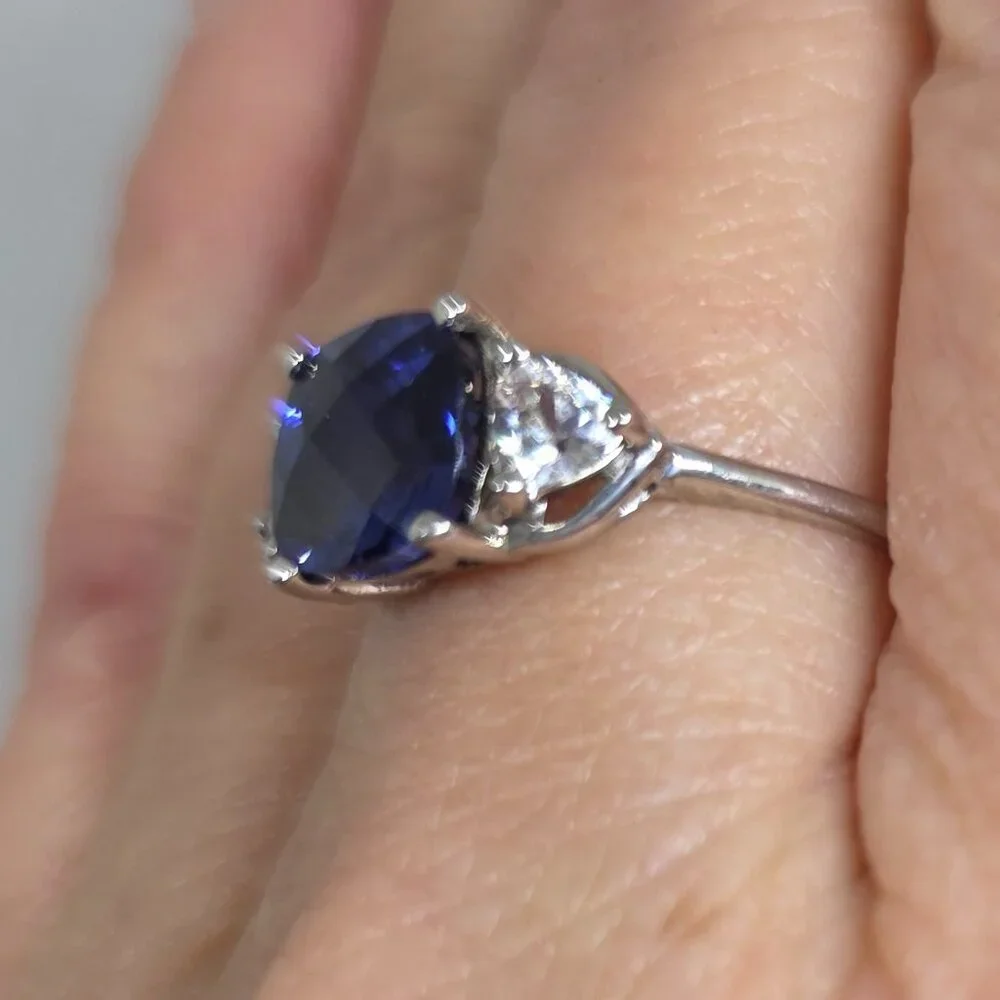 EMA Sterling Silver blue solitaire